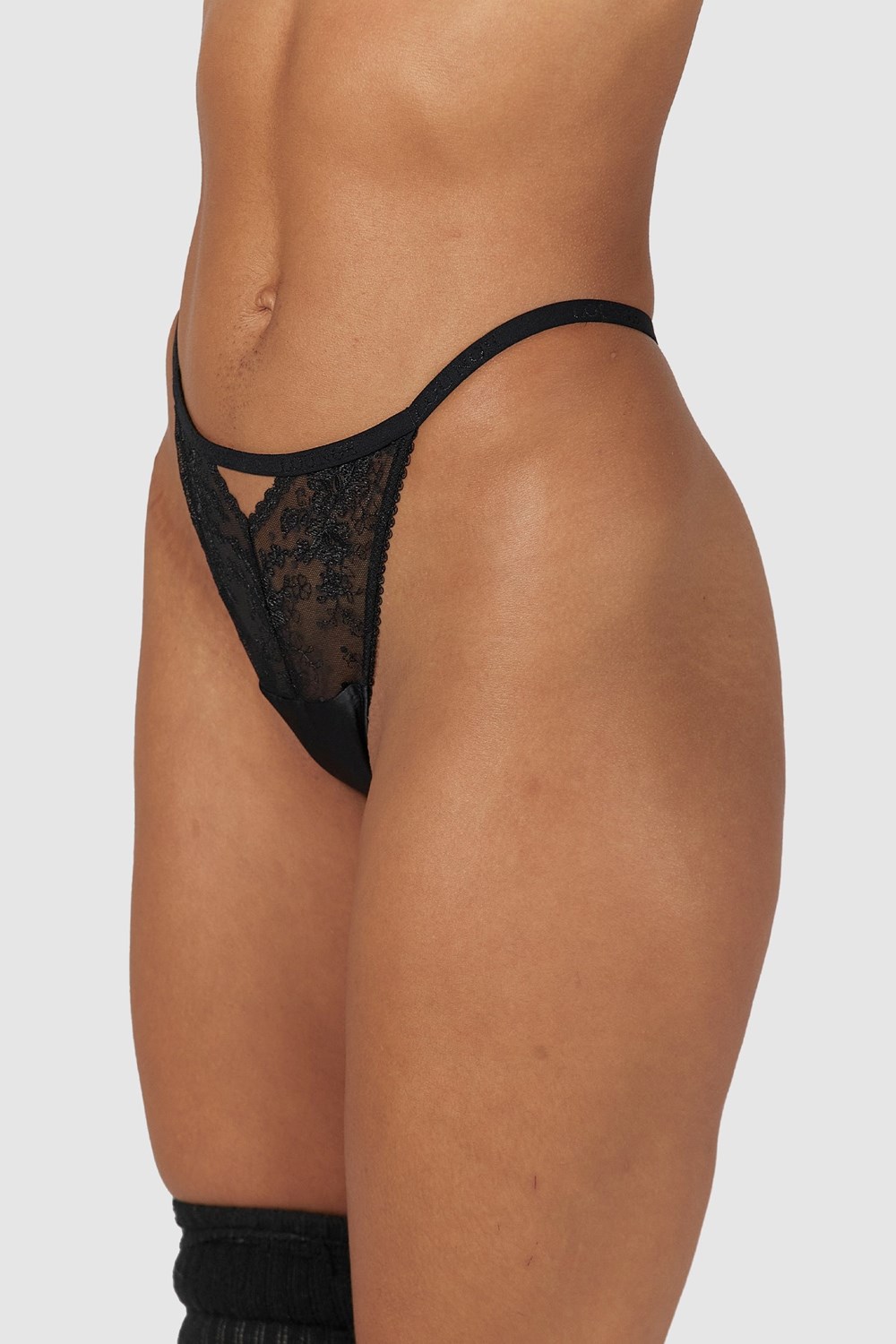 Lounge Underwear Flirt G-string Noir | CYNFOP-238